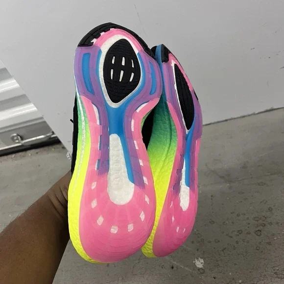 Adidas‎ UltraBoost 22 Men's Black Blue Yellow Green Running Shoes GV8829 Size 10 - Picture 5 of 8